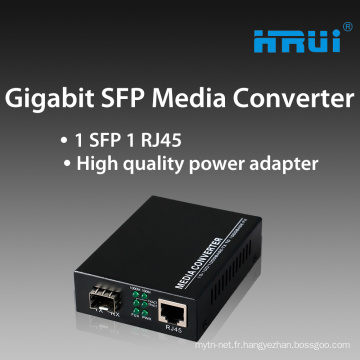 Équipement de fibre optique de convertisseur de médias de SFP de 10/100/1000 Mbps